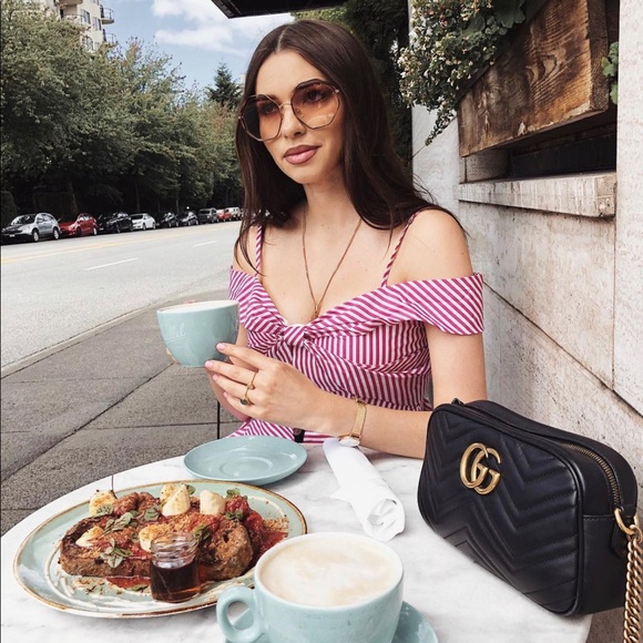 Top - Picture 1 of 9